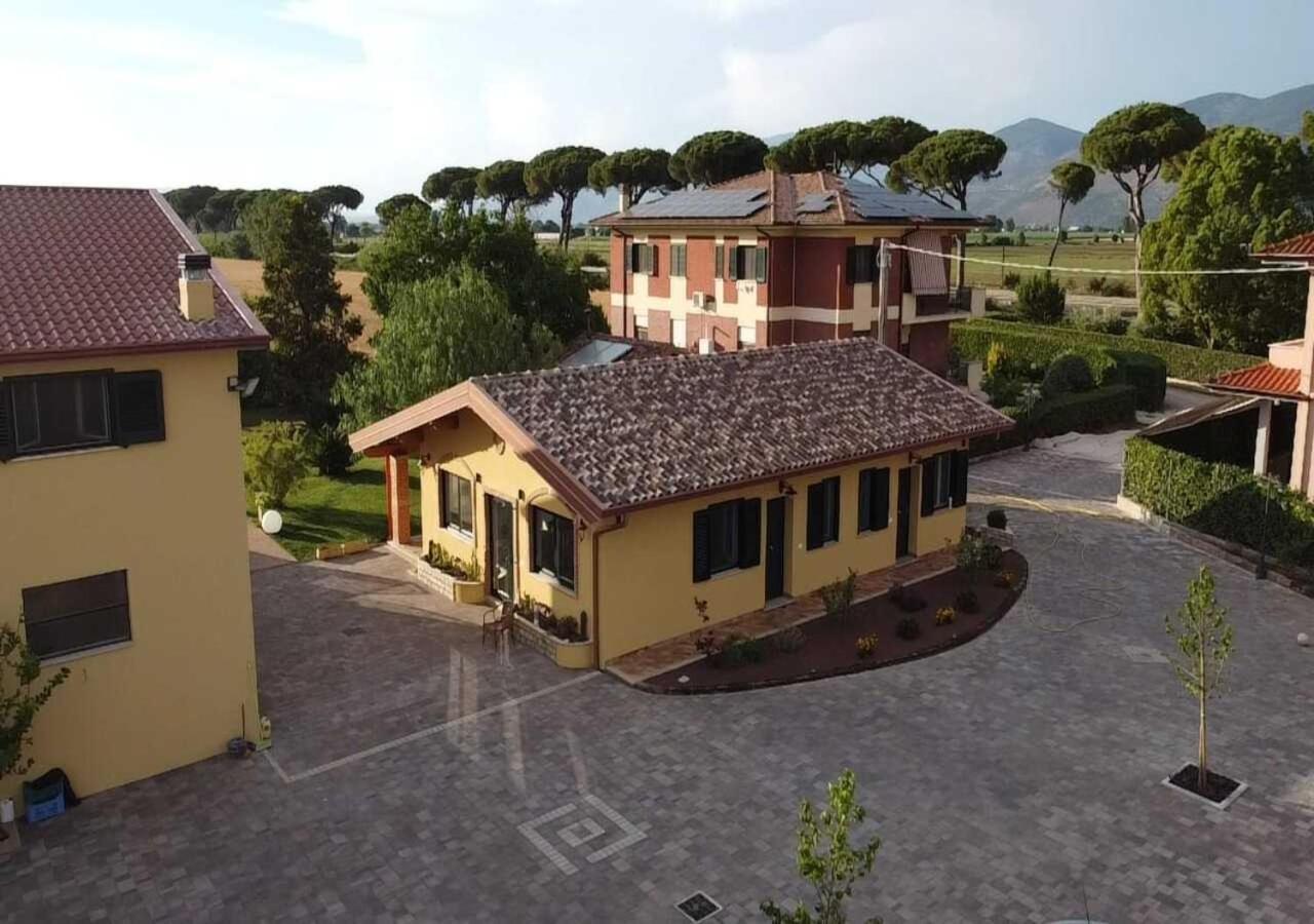 Agriturismo Casa Chiara Латина Екстер'єр фото