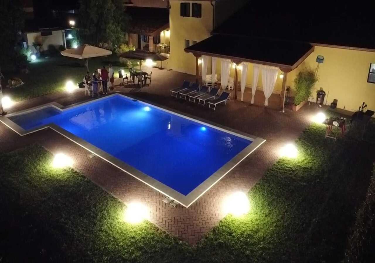 Agriturismo Casa Chiara Латина Екстер'єр фото