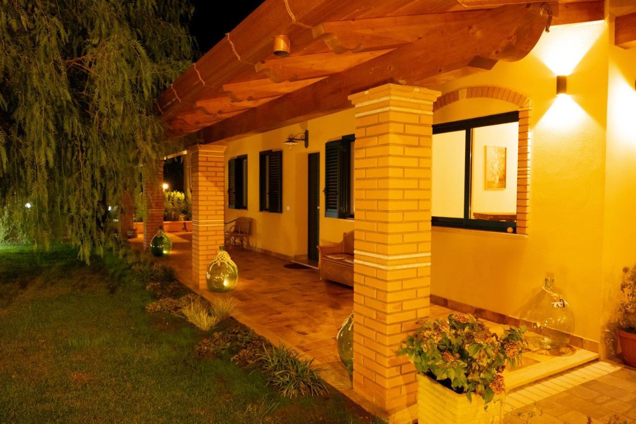 Agriturismo Casa Chiara Латина Екстер'єр фото