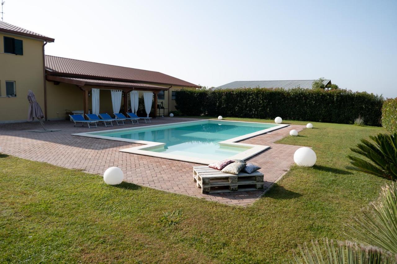 Agriturismo Casa Chiara Латина Екстер'єр фото