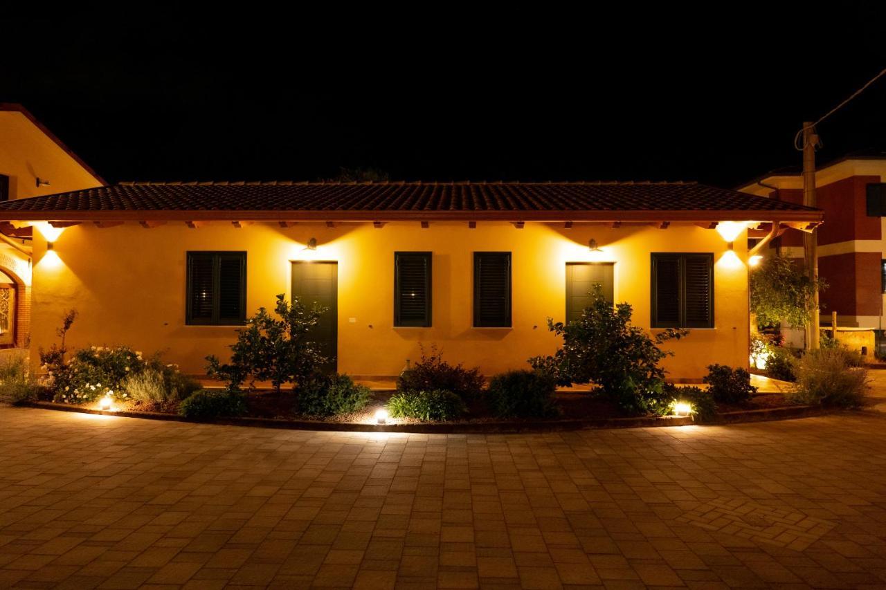 Agriturismo Casa Chiara Латина Екстер'єр фото